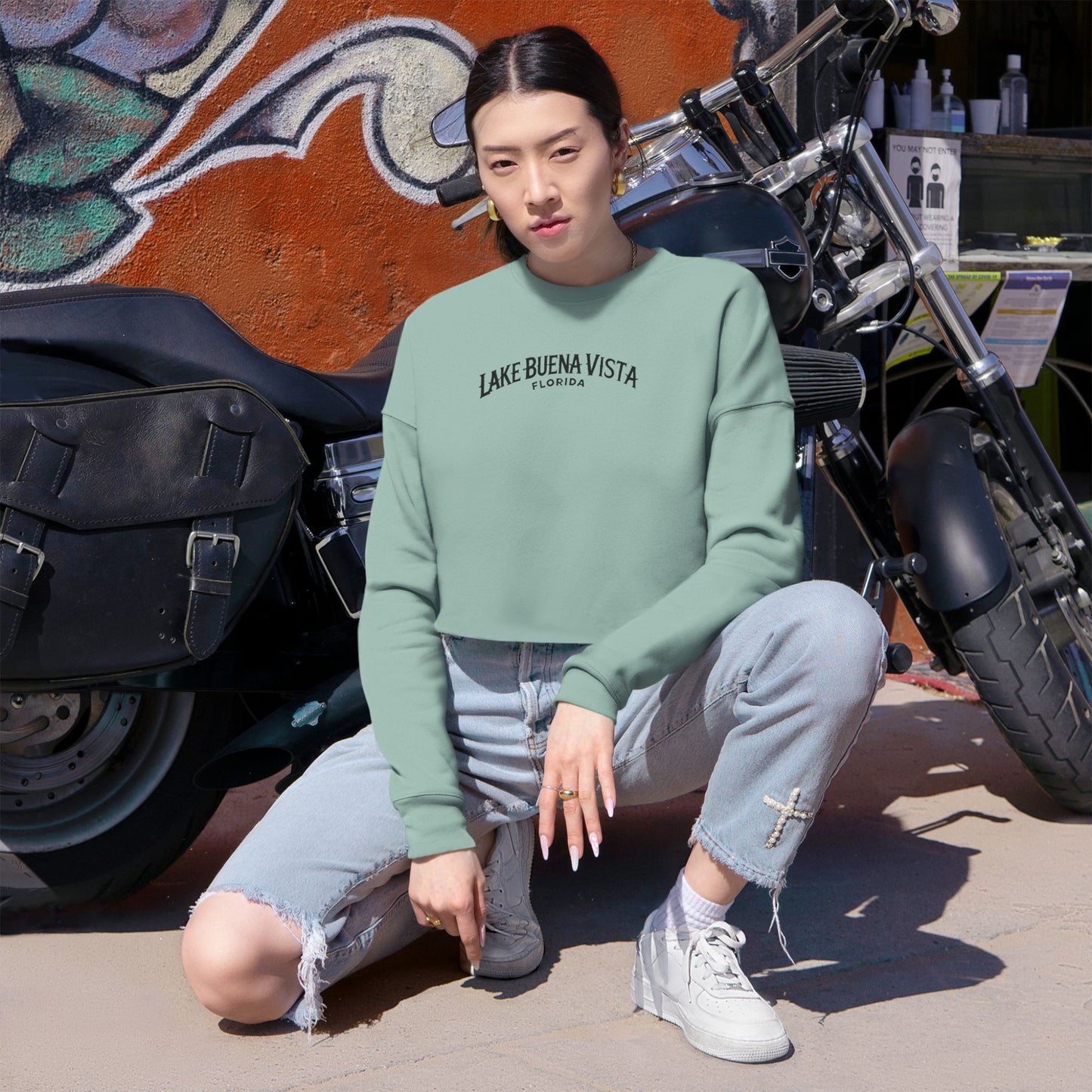 Adventurous Lake Buena Vista Women's Cropped Sweatshirt