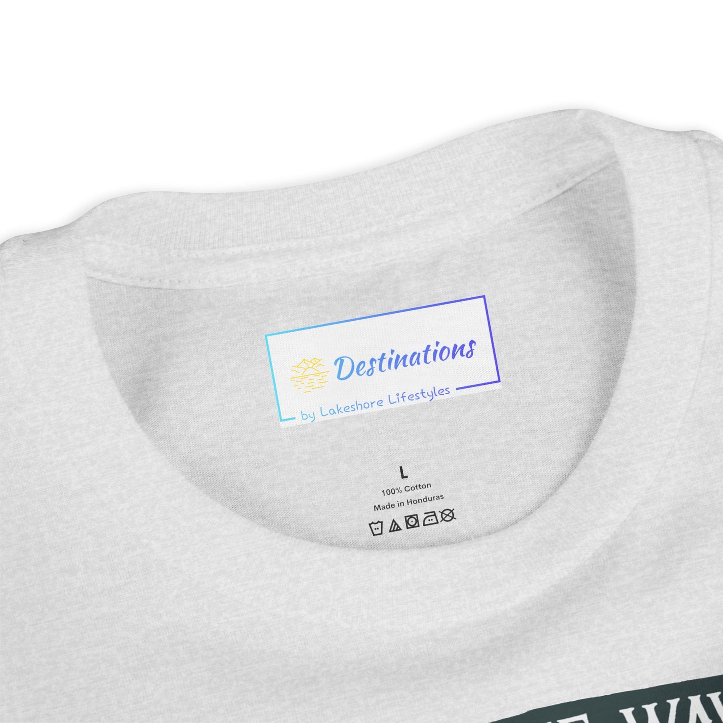 Vintage Lake Wawasee Unisex Youth Short Sleeve Tee