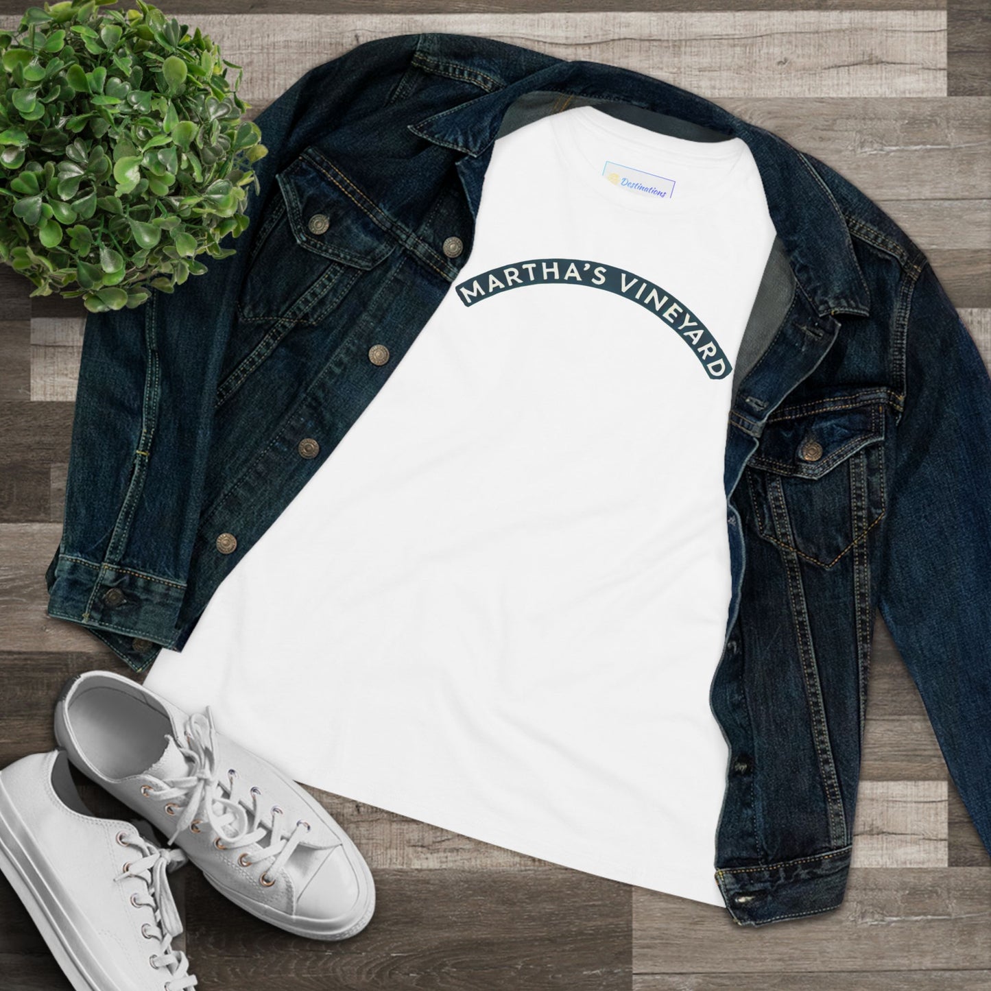 Vintage Martha's Vineyard Women's Cotton Tee