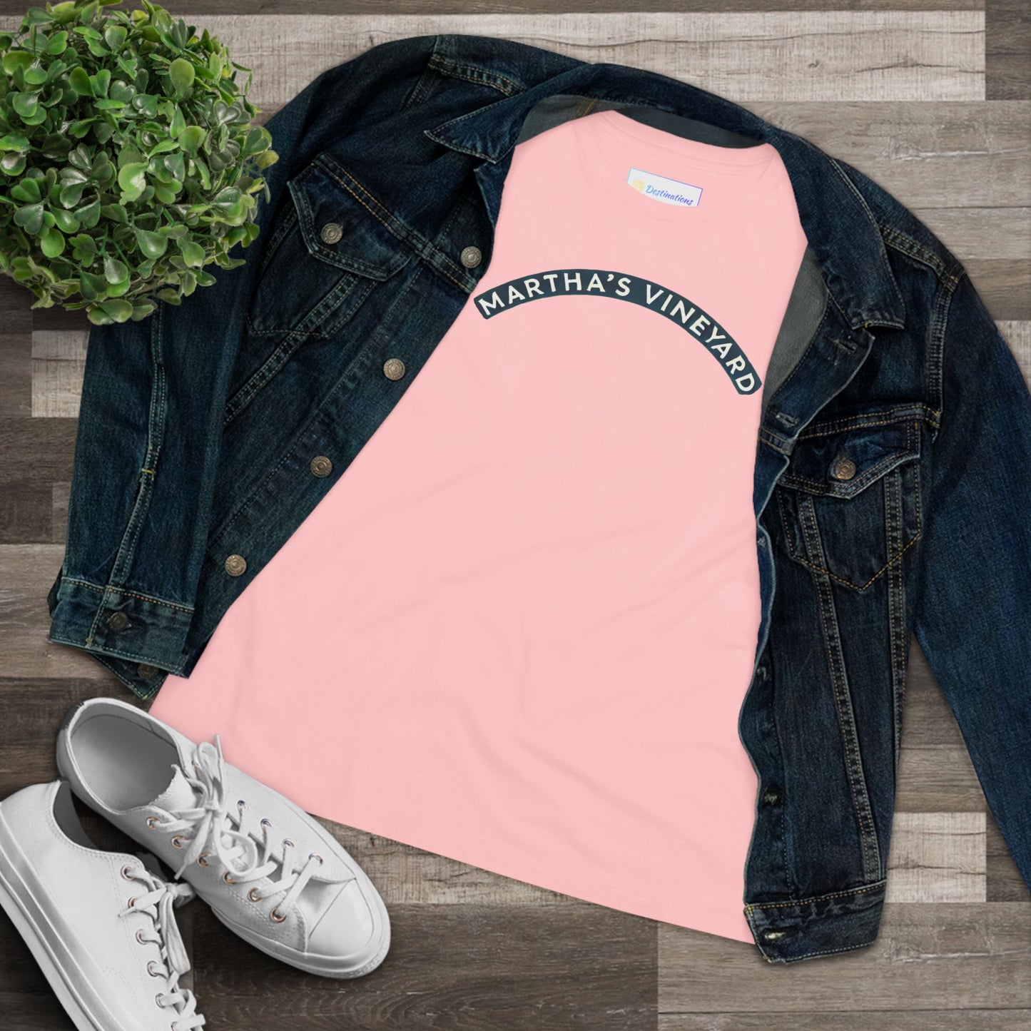 Vintage Martha's Vineyard Women's Cotton Tee