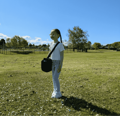 BubbleBum Teleport Backless Booster Car Seat, Kids Booster Seat for Car 40-100 lbs, Telescopic Portable Carseat, Ideal for Everyday Use and Foldable for Travel, - Black✔️